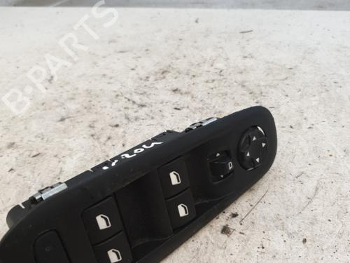 Used Right front window switch Right front window switch PEUGEOT 308 SW II (LC_, LJ_, LR_, LX_, L4_) 1.6 HDi 92 (92 hp) 22864635 22864635