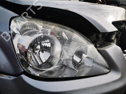 Used Right headlight HONDA CR-V II (RD_) 2.2 CTDi (RD9) (140 hp) 22884045