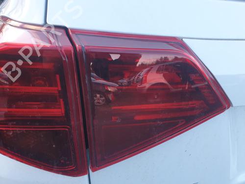 Left tailgate light SUZUKI VITARA (LY) 1.4 Hybrid (Mild Hybrid) AllGrip (APK414) | BP31804188C79
