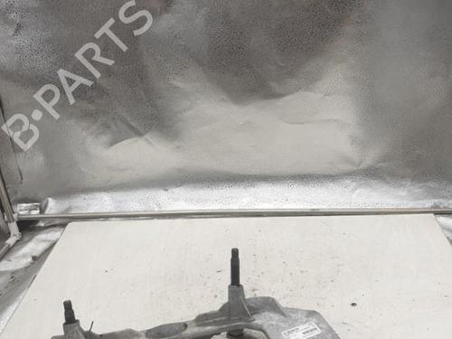 Used Front wiper motor Front wiper motor RENAULT ZOE (BFM_) ZOE (92 hp) 22865432 22865432