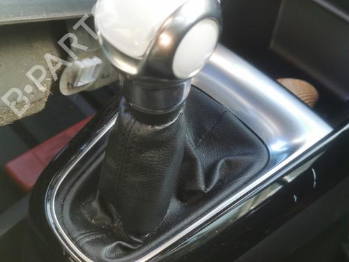 Used Shift knob Shift knob CITROËN DS3 (SA_) 1.6 HDi 90 (92 hp) 24641420 24641420