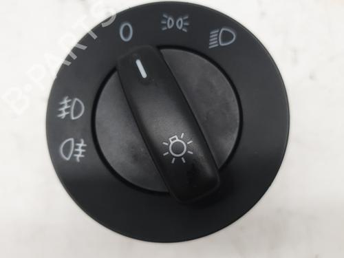 Used Headlight switch VW GOLF VI (5K1) 1.6 TDI (105 hp) 22866619