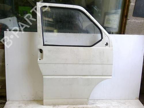 Used Right front door VW TRANSPORTER T4 Van (70A, 70H, 7DA, 7DH) 2.4 D (78 hp) 22869176