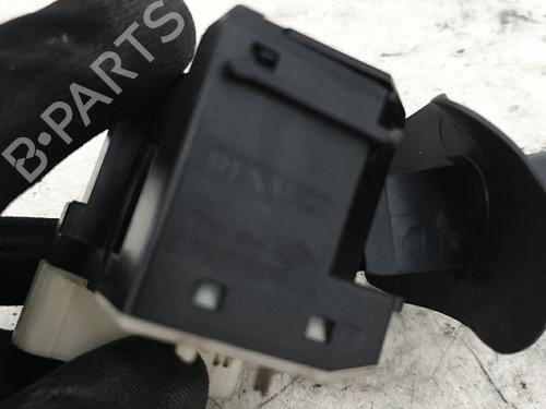 Used Steering column stalk Steering column stalk RENAULT CLIO II (BB_, CB_) 1.2 16V (BB05, BB0W, BB11, BB27, BB2T, BB2U, BB2V, CB05,... (75 hp) 22871239 22871239