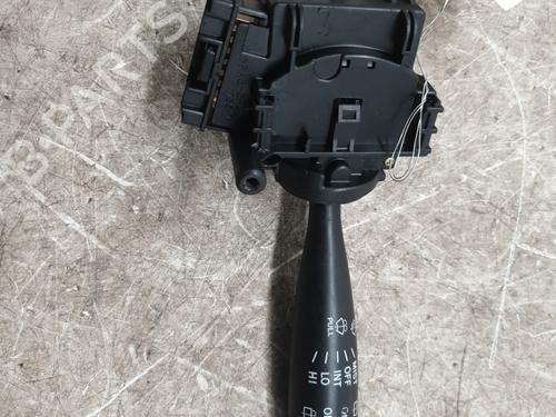Used Steering column stalk Steering column stalk TOYOTA YARIS (_P1_) 1.0 (SCP10_, SCP10R) (68 hp) 31827901 31827901