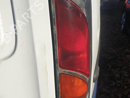 Used Right taillight RENAULT KANGOO (KC0/1_) D 65 1.9 (KC0E, KC02, KC0J, KC0N) (64 hp) 30489804