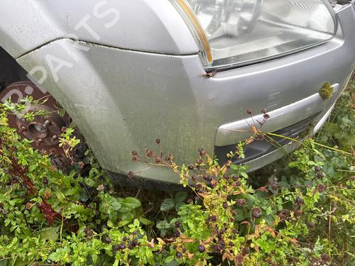 Used Front bumper Front bumper 39516694 39516694
