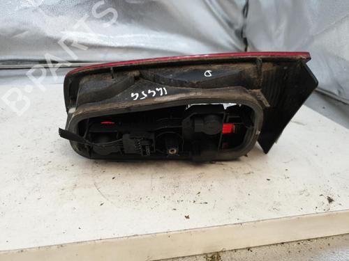 Used Left tailgate light Left tailgate light RENAULT LAGUNA II (BG0/1_) 2.0 16V IDE (BG0N) (140 hp) 22868057 22868057