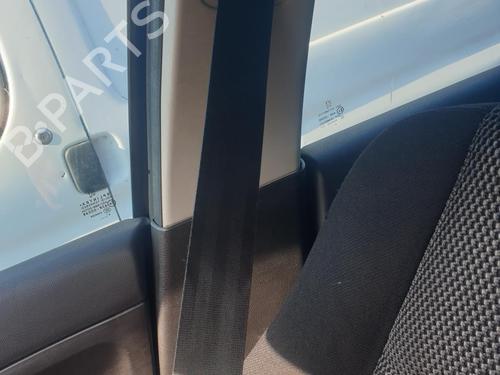 front-right-seatbelt-peugeot-307-sw-3h-2002-2003-2004-2005-2006-2007-2008-2009-37250402 main image