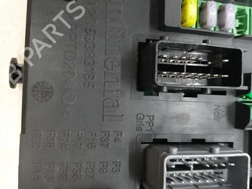 Used Fuse box Fuse box CITROËN C4 II (NC_) 1.6 HDi 90 (92 hp) 24421828 24421828