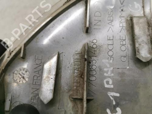 Used Left front indicator Left front indicator RENAULT MEGANE Scenic (JA0/1_) 1.9 dT (JA0K, JA0Y) (90 hp) 22870433 22870433