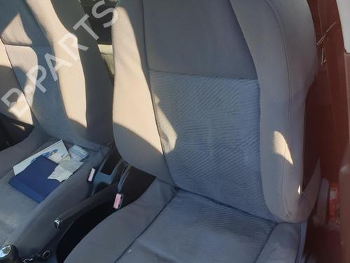 Used Right front seat Right front seat PEUGEOT 307 (3A/C) 1.6 16V (109 hp) 34243704 34243704