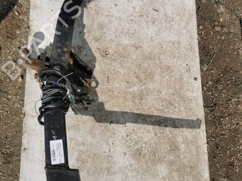 Used Tow ball/Mechanism RENAULT MEGANE II Estate (KM0/1_) 1.5 dCi (KM0F, KM0T, KM2B) (82 hp) 25843148
