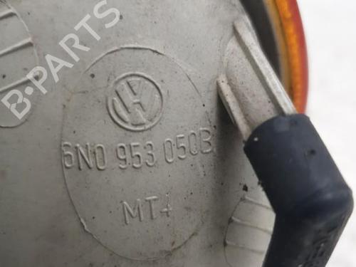 Used Right front indicator Right front indicator VW POLO III (6N1) 60 1.4 (60 hp) 22884119 22884119