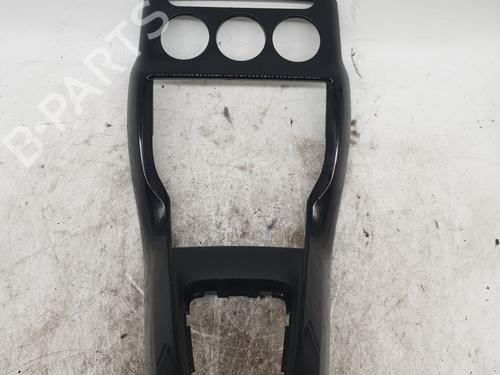 Used Middle console Middle console CITROËN C3 II (SC_) 1.6 BlueHDi 75 (75 hp) 24146369 24146369