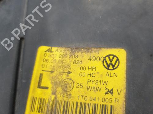 Used Left headlight Left headlight VW TOURAN (1T1, 1T2) 1.9 TDI (105 hp) 22865086 22865086