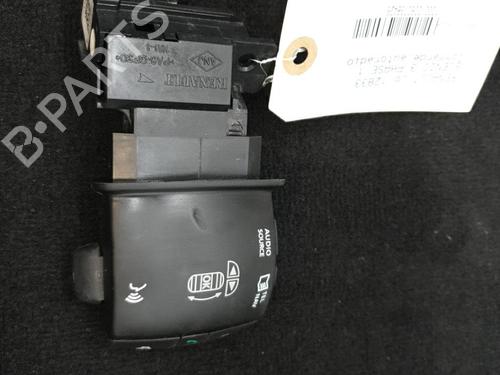 Used Switch Switch RENAULT SCÉNIC III (JZ0/1_) 1.5 dCi (106 hp) 24421097 24421097