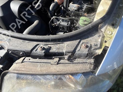 Left headlight AUDI A4 B6 Avant (8E5) 1.9 TDI | BP39761322C28 - Image 2