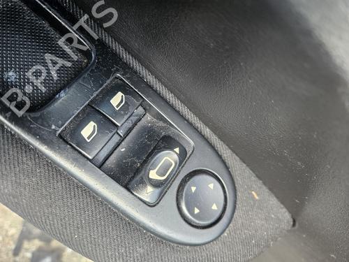 Used Left front window switch Left front window switch PEUGEOT 307 (3A/C) 1.6 HDi (90 hp) 32307907 32307907