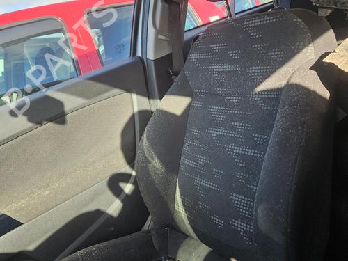 Sedile anteriore destro OPEL CORSA D (S07) 1.2 (L08, L68) (86 hp) 32307871