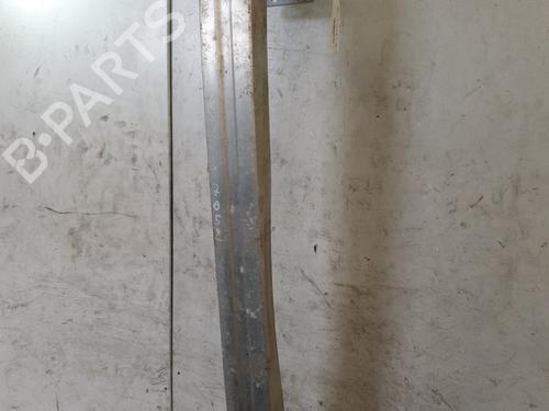 front-bumper-reinforcement-peugeot-308-sw-i-4e_-4h_-2007-2008-2009-2010-2011-2012-2013-2014-32112607 main image