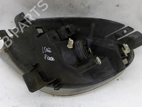Right headlight CITROËN XSARA PICASSO (N68) 2.0 HDi | BP22872017C29 