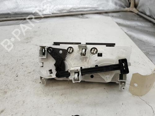 Used Climate control Climate control CITROËN C3 Picasso (SH_) 1.4 VTi 95 (SH8FSC, SH8FP0, SH8FP6) (95 hp) 22871893 22871893
