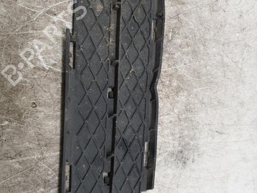 Used Grille BMW 3 (E90) 325 d (197 hp) 31184782