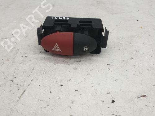 Used Warning switch Warning switch RENAULT TWINGO II (CN0_) 1.2 16V (CN0K, CN0V, CN0A) (76 hp) 22884857 22884857