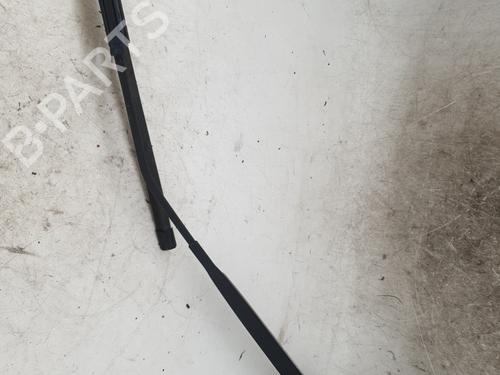 front-windshield-wiper-arm-renault-scenic-ii-jm01_-2003-2004-2005-2006-2007-2008-2009-2010-36556200 main image