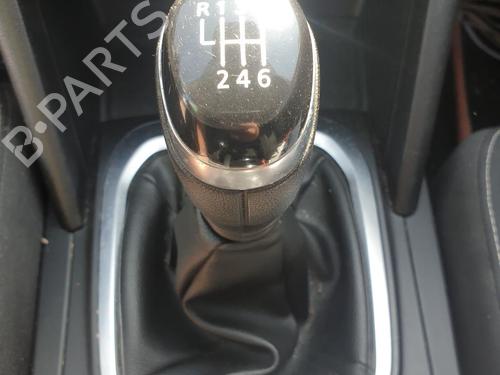 Used Shift knob Shift knob RENAULT MEGANE IV Hatchback (B9A/M/N_) 1.5 dCi 110 (B9A3) (110 hp) 26617902 26617902