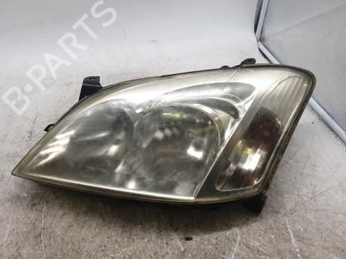 Used Left headlight TOYOTA COROLLA (_E12_) 2.0 D-4D (CDE120_, CDE120R) (90 hp) 31940124