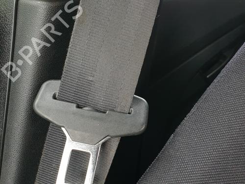 front-right-seatbelt-fiat-grande-punto-199_-2005-25290261 main image