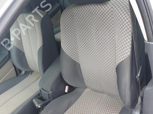 Fahrersitz für Fahrersitz RENAULT MEGANE II Saloon (LM0/1_) [2003-2026] 35940557 35940557