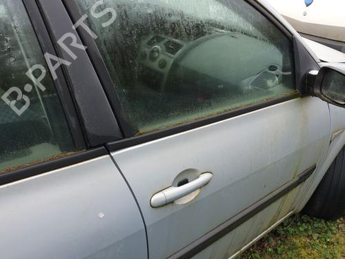 Used Right front door Right front door RENAULT MEGANE II Estate (KM0/1_) 1.9 dCi (KMRG, KM1G, KM0G, KM2C) (120 hp) 25046952 25046952