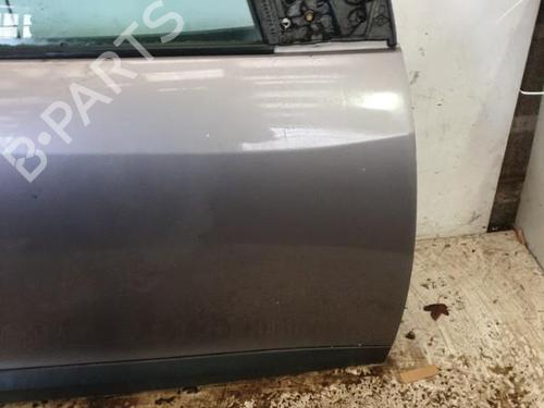 Used Right front door Right front door 22884280 22884280