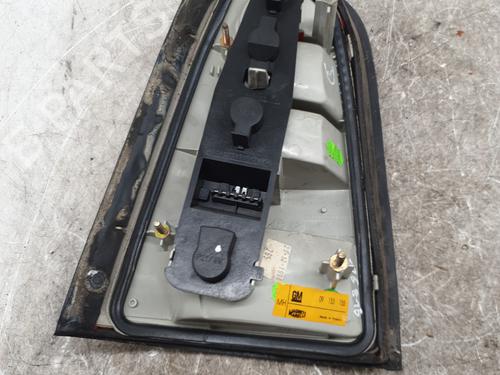 Used Right taillight Right taillight OPEL VECTRA B Estate (J96) [1996-2003] 33708370 33708370