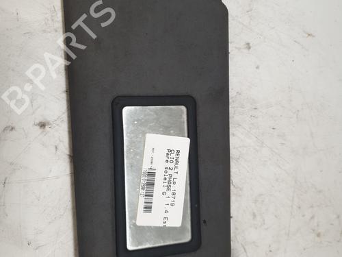 Aletta parasole sinistra Aletta parasole sinistra RENAULT CLIO II (BB_, CB_) 1.4 (B/CB0C, B/CB0S) (75 hp) 35779907 35779907