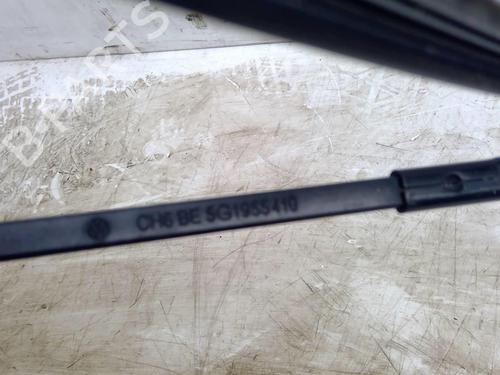 Used Front windshield wiper arm VW GOLF VII (5G1, BQ1, BE1, BE2) 1.6 TDI (110 hp) 22869284