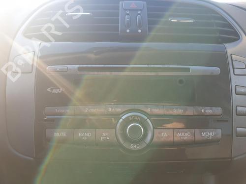 Used Radio Radio FIAT BRAVO II (198_) 1.6 D Multijet (198AXM1B) (90 hp) 32494574 32494574