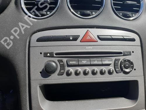 Used Radio PEUGEOT 308 SW I (4E_, 4H_) 1.6 HDi (109 hp) 29738359