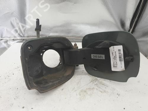 Used Fuel flap RENAULT CLIO III (BR0/1, CR0/1) 1.5 dCi (BR17, CR17) (86 hp) 24421531