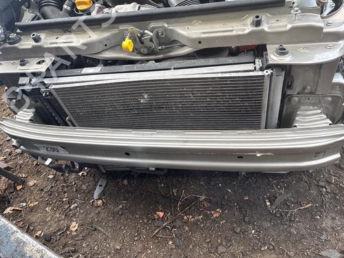 Used Front bumper reinforcement Front bumper reinforcement 39150557 39150557