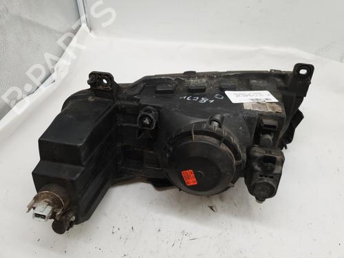 Used Right headlight Right headlight PEUGEOT 106 II (1A_, 1C_) 1.4 i (75 hp) 26297660 26297660