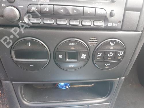 Used Climate control Climate control 28415869 28415869