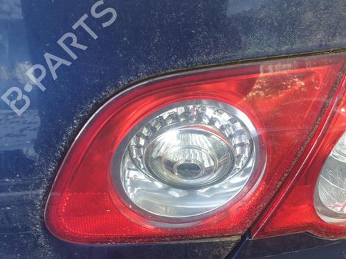 right-tailgate-light-vw-passat-b6-3c2-2005-2006-2007-2008-2009-2010-2011-33990202 main image