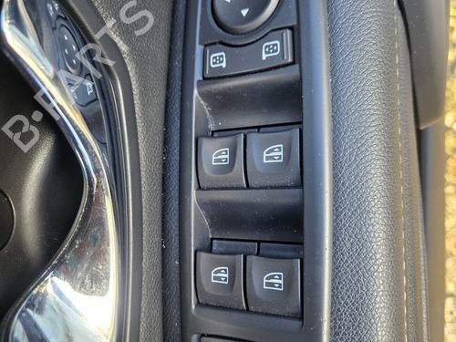 Left front window switch RENAULT MEGANE III Hatchback (BZ0/1_, B3_) 1.5 dCi (BZ09, BZ0D, BZ1W, BZ29, BZ14) | BP30762583I27