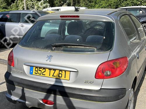 Fuse box PEUGEOT 206 Hatchback (2A/C) 1.4 16V | BP22878049E1 