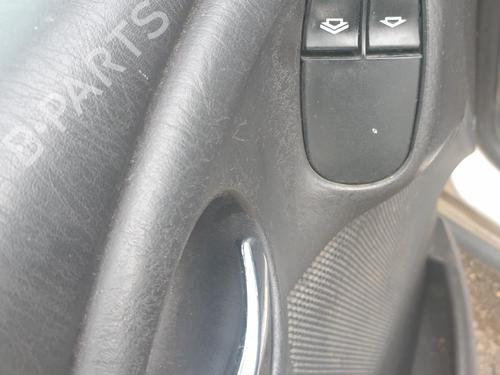 Interrupteur de vitre avant gauche FORD FOCUS I (DAW, DBW) 1.6 16V | BP29839985I27