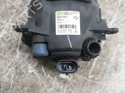 Used Left front fog light Left front fog light RENAULT LAGUNA III Grandtour (KT0/1) 2.0 dCi (KT0M, KT0N, KT0S, KT19, KT1F) (173 hp) 25046944 25046944